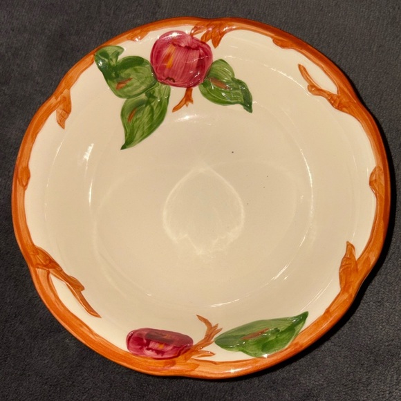 Franciscan Vintage Set of 3 Apple Print Hand Painted Salad Bowls Made in USA - Picture 7 of 8